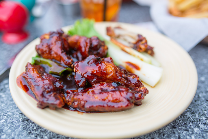 lawjr-wings-4003652